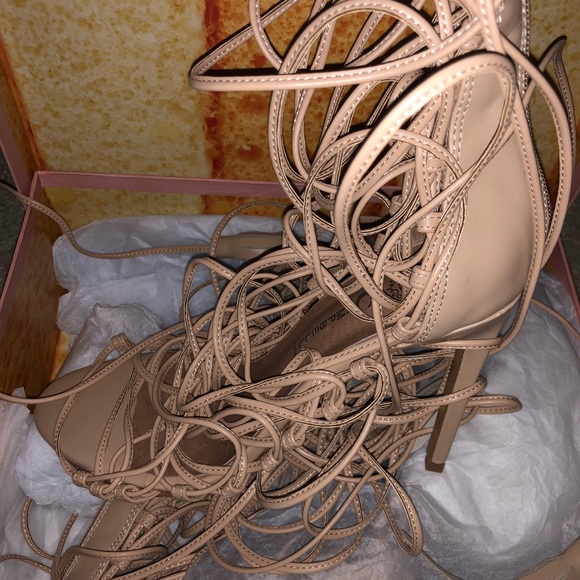 BNIB Jeffrey Campbell Advent Nude Leather Size 9 - Picture 3 of 6